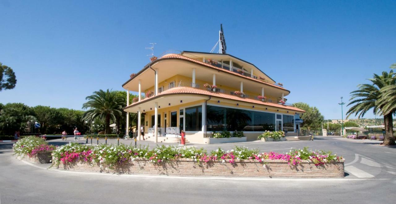 Victoria Mobilehome Tortoreto Lido Exterior foto